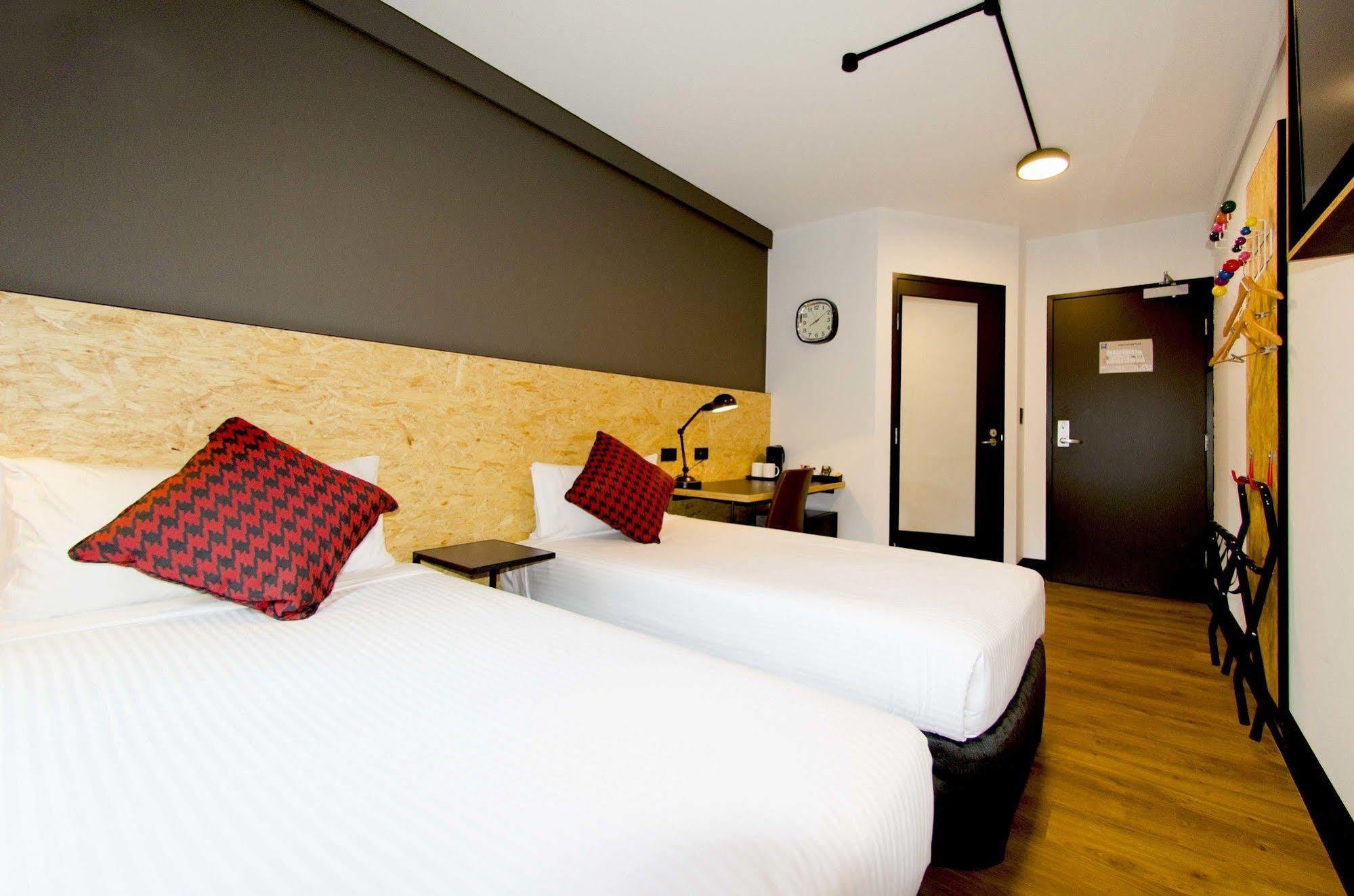 Ibis Budget Sydney East Exterior photo